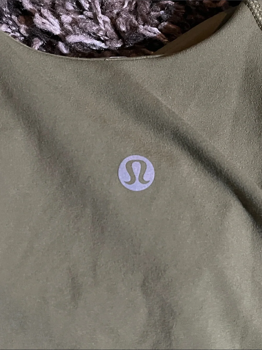 AG26 Lululemon Top